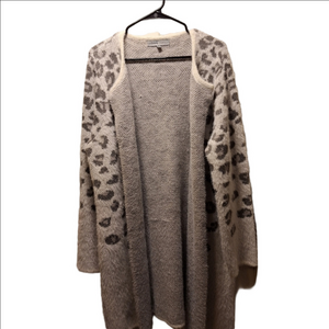 Absolutely Famous Gray Cheetah Print Fuzzy Cardigan Extra Large